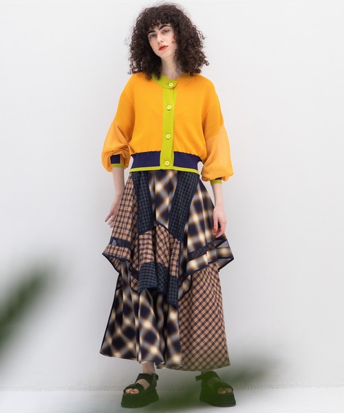 アウラアイラ　カラーブロックショートカーディガン COLOR BLOCK SHORT CARDIGAN — aulaaila