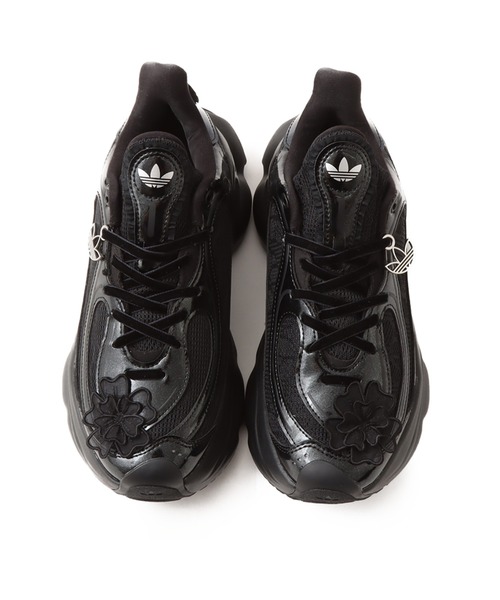 adidas（アディダス） スニーカー adidas OZVENUZ W / アディダス