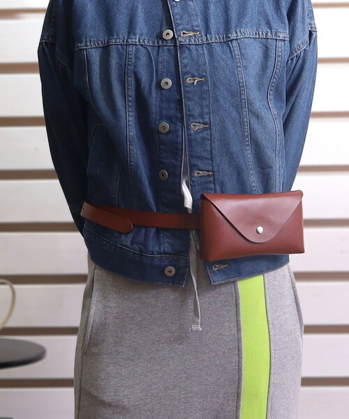 COS ウエストポーチ付きベルト COS ウエストポーチ付きベルト