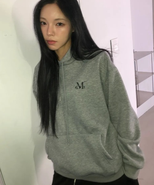 MUCENT（ムセント） パーカー 「日本未発売/WEB限定」/ロゴ刺繍