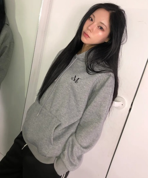 MUCENT（ムセント） パーカー 「日本未発売/WEB限定」/ロゴ刺繍