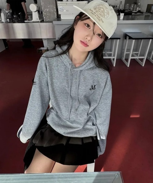 MUCENT（ムセント） パーカー 「日本未発売/WEB限定」/ロゴ刺繍