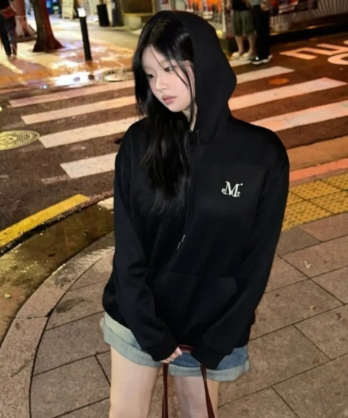 MUCENT（ムセント） パーカー 「日本未発売/WEB限定」/ロゴ刺繍