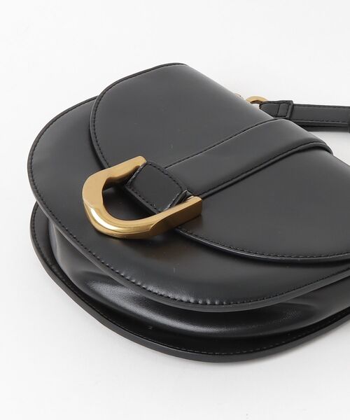 CHARLES ＆ KEITH（チャールズ&キース） 「CHARLES & KEITH」 2WAY