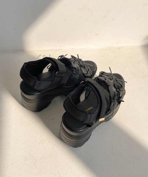 Shoes in Closet（シュークロ） 厚底 サンダル +9.0cm 超軽量 厚底