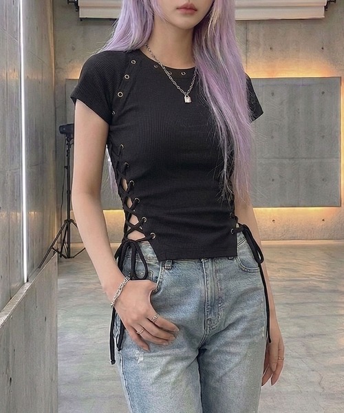 Diable baiser（ディアブルベーゼ） tシャツ 半袖 ハトメレースアップ