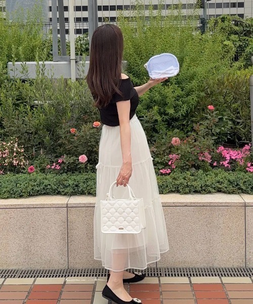 2way ヌビ　フリル　キルティング パール装飾 ショルダーバッグ ホワイト Maison de FLEUR（メゾンドフルール） ショルダーバッグ バッグ パール
