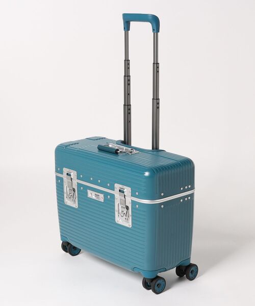 innovator（イノベーター） スーツケース Pilot Sries パイロット 30L