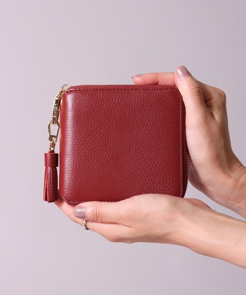 【美品】　アタオ　メリヴィトロ　二つ折り財布　タッセル　ラウンドファスナー LIZDAYS（リズデイズ） 財布 (LF)「LIZDAYS」「本革」「タッセル付き