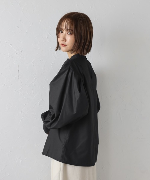 タグ付き　YONFA ヨンファ　レースブラウス　ボリュームスリーブ　黒　洗える カットワーク刺繍ボリュームスリーブブラウス N.O.R.C｜クロスプラス