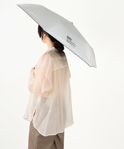 Traditional Weatherwear 折りたたみ傘 シルバー 晴雨兼用 Traditional Weatherwear 折りたたみ傘 「Traditional