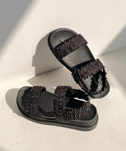 Shoes in Closet（シュークロ） サンダル 軽量 厚底 ストレッチ フリル