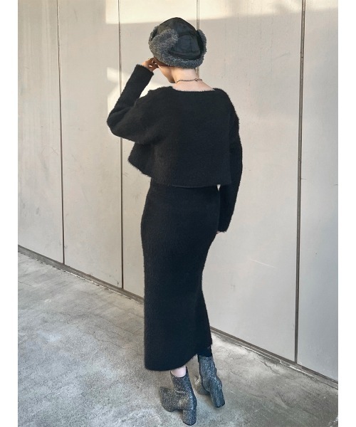 maisoncelon シャギーニット　セットアップ　ブラック ワンピース シャギーニット セットアップ ミニスカート タイトニット