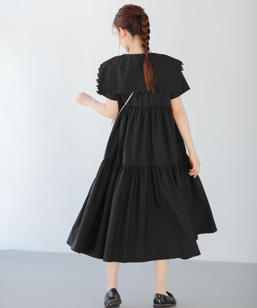 【Fit more/ 新品未使用タグ付き】フラワーレース襟ティアードワンピース Fit more ワンピース フラワーレース襟ティアードワンピース
