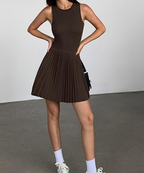 leune（ルネ） ワンピース アメスリプリーツニットワンピース