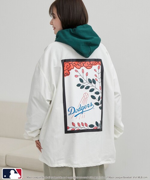 MLB コート ジャケット MLB別注 花札バックプリントコーチジャケット