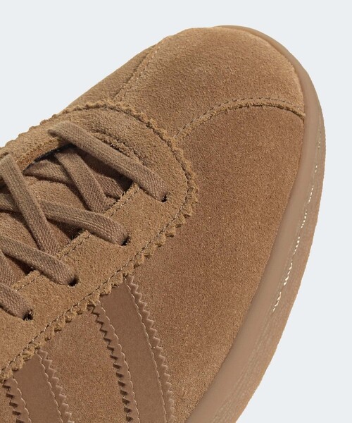 ADAM ET ROPE' スニーカー 「adidas(アディダス)」TOBACCO