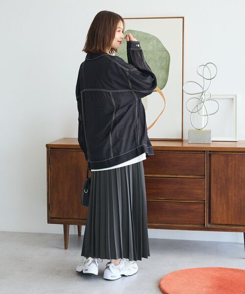 Green Parks（グリーンパークス） スカート サテン変形プリーツ