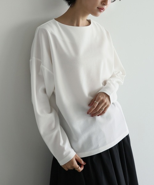 itto tシャツ ストレッチジョーゼット梨地ボートネックトップス