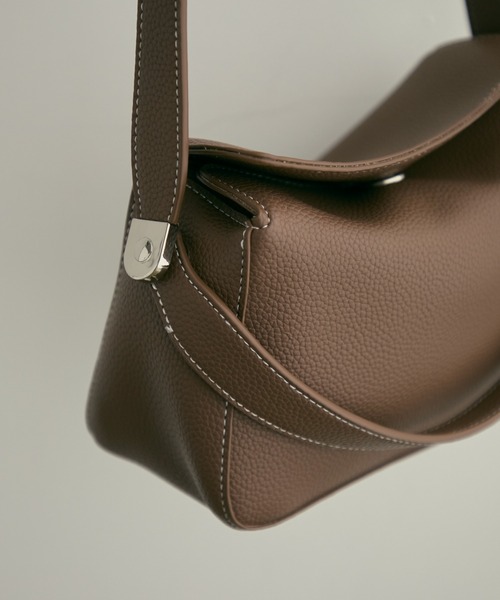 Lunea ショルダーバッグ バッグ スクエアエコレザーショルダーバッグ