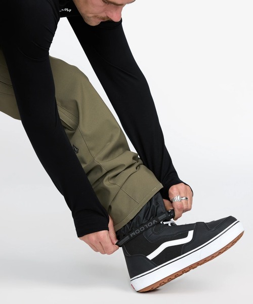 A546新品ボルコムVOLCOM フリーキンスノーチノパンツ(S)スノボー VOLCOM（ボルコム） パンツ VOLCOM FREAKIN SNOW CHINO PANT/ボルコム