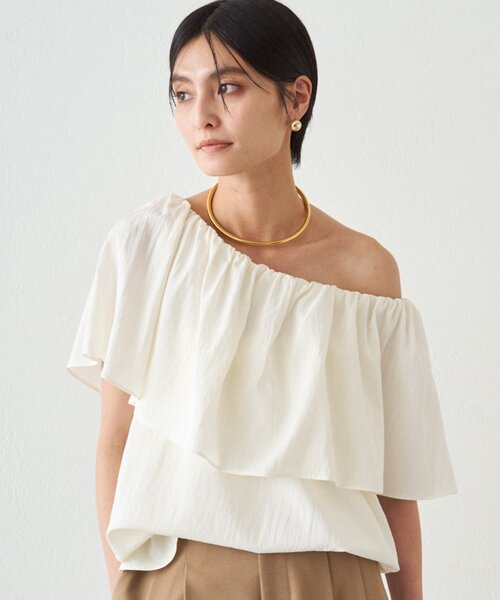 loungedress ラウンジドレス　袖フリル　ブラウス　ホワイト　白　半袖 Loungedress（ラウンジドレス） ブラウス シャツ フリルオフショル
