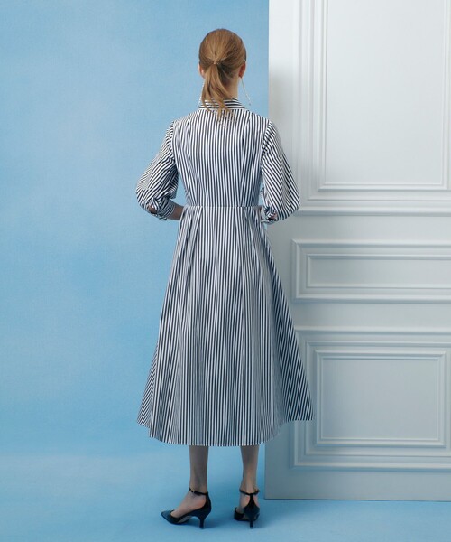 シャツワンピース 「LOULOU WILLOUGHBY」タックパフシャツワンピースの画像