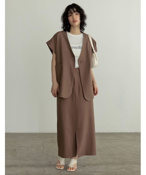 極美品✨René 2024年春夏✨定価6.9万 ノースリーブ ジップジレ ベスト Re:EDIT（リエディ） ダウンベスト ベスト 「2024 SUMMER COLLECTION