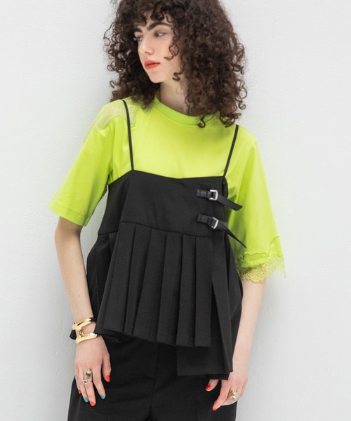 【新品・未使用】AULAAILA クロップドレースコンビネーションTシャツ 新品・未使用】AULAAILA クロップドレースコンビネーションT