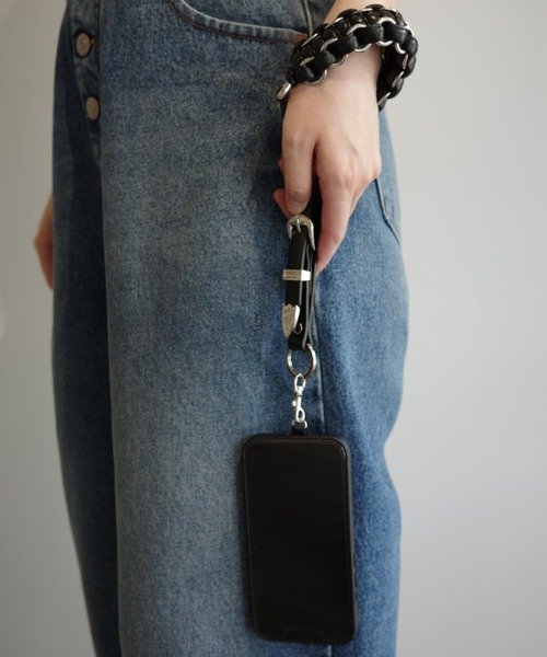 TOGA TOO TOGA TOO Leather braid phone handle strap