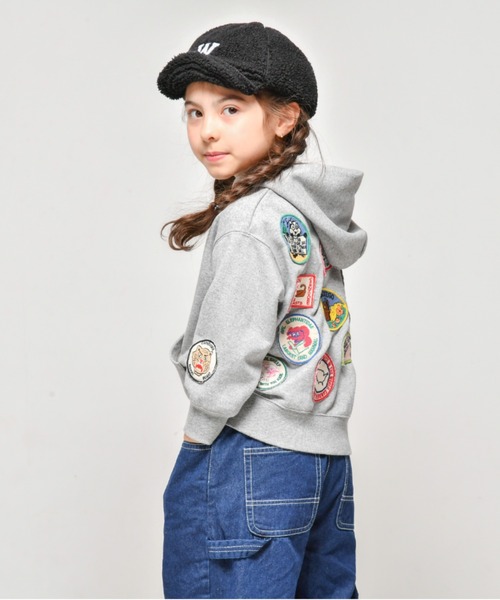 NEEDLE WORKS（ニードルワークス） パーカー 柔らか裏毛ワッペン