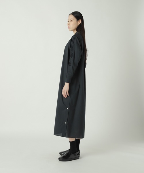 ZUCCa（ズッカ） ワンピース CORD EMBROIDERY SHIRT / ワンピース