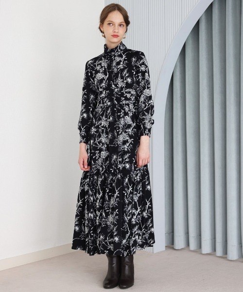 「AND COUTURE」 長袖ワンピース MEDIUM ブラック レディースの画像