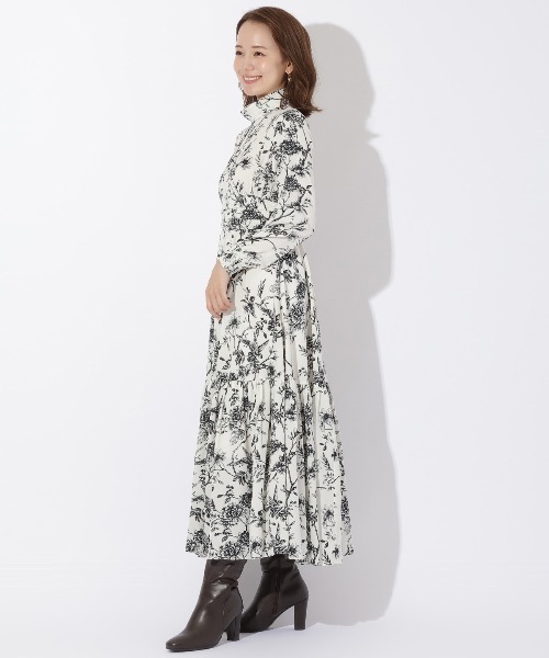 「AND COUTURE」 長袖ワンピース MEDIUM ブラック レディースの画像