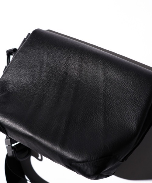 ショルダーバッグ BAGJACK / バッグジャック SISTER COBRA-FM ELK NAPPA シスター コブラバックル ナッパレザーの画像