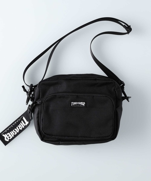 THRASHER　大容量ショルダーバッグ THRASHER スラッシャー ショルダーバッグ 縦型 小さめ ミニ 防水