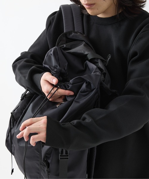 【新品未使用】Emis ダブルポケットバックパ リュック・デイパック [マルチ] emis リュック ☆EMIS☆DOUBLE POCKET BACKPACK - メルカリ