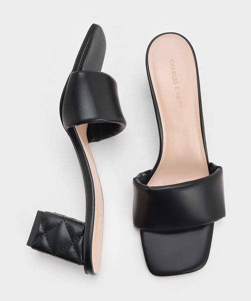 CHARLES ＆ KEITH サンダル パッフィーワイドストラップキルト
