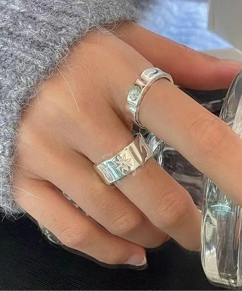 ◼️ノーブランド◼️リング　ホワイト　指輪　メンズ　レディース improves 指輪 リング ワイドリング メンズ レディース