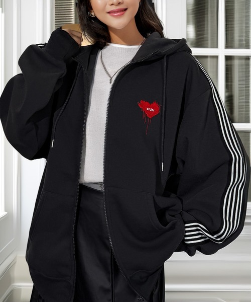 Candlestick パーカー 萌え袖 ボリュームスリーブ ハート刺繍 ライン