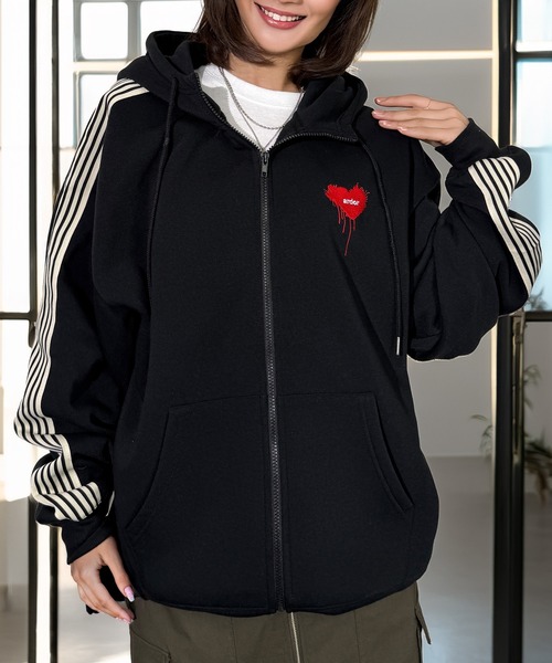 Candlestick パーカー 萌え袖 ボリュームスリーブ ハート刺繍 ライン