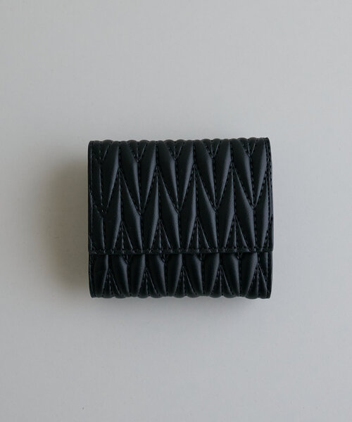 Discoat（ディスコート） 財布 キルティング三つ折りウォレット