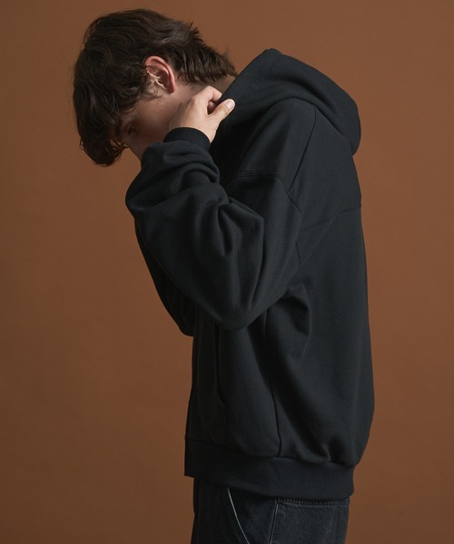 PUBLIC TOKYO（パブリックトウキョウ） パーカー PUBLIC SWEATジップ
