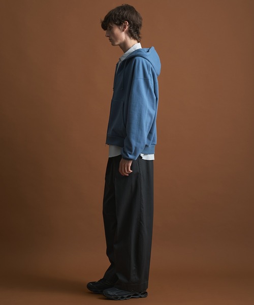 PUBLIC TOKYO（パブリックトウキョウ） パーカー PUBLIC SWEATジップ