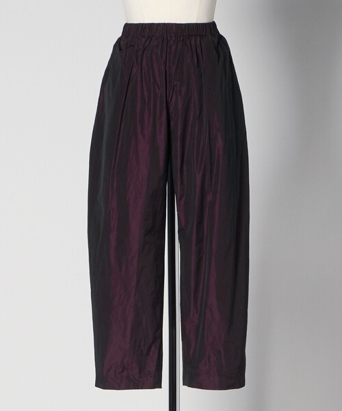 LOEFF(ロエフ) クロップドテーパードパンツ 黒 LOEFF パンツ 「LOEFF」グロッシー タフタ クロップド
