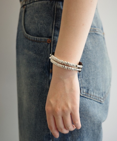 【TOGA】BEADS BANGLE BEADS BANGLE – TOGA ONLINE STORE