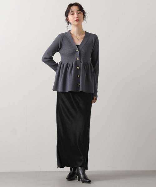 Torrazzo Donna（トラッゾドンナ） カーディガン リブペプラムフレアV