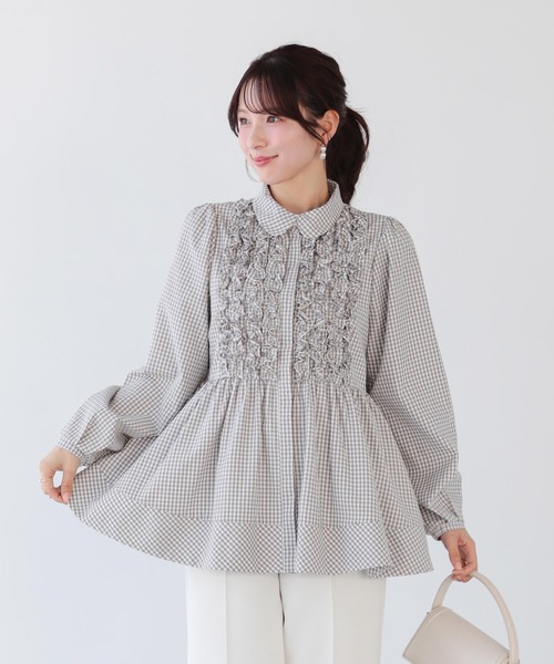 Fit more（フィットモア） ブラウス シャツ ギンガムチェックフリル