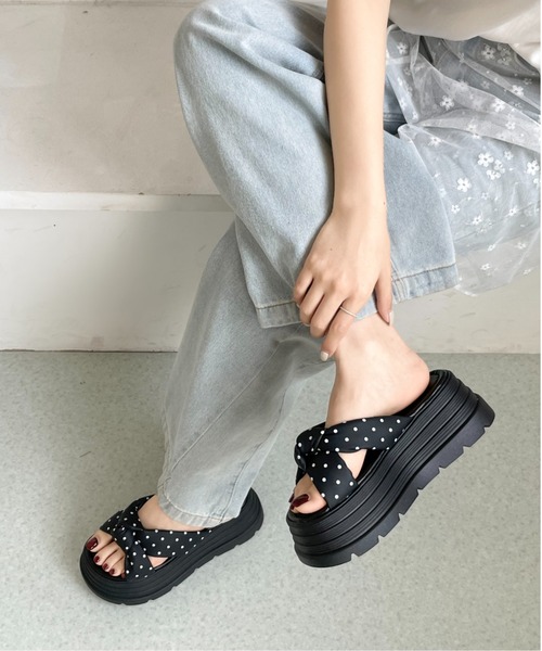 Shoes in Closet（シュークロ） 厚底 サンダル ミュール 「完売カラー