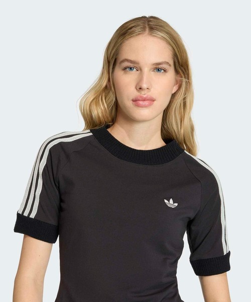に　Tニット S adidas（アディダス） tシャツ ニット クロシェ ディテール付き カリ T